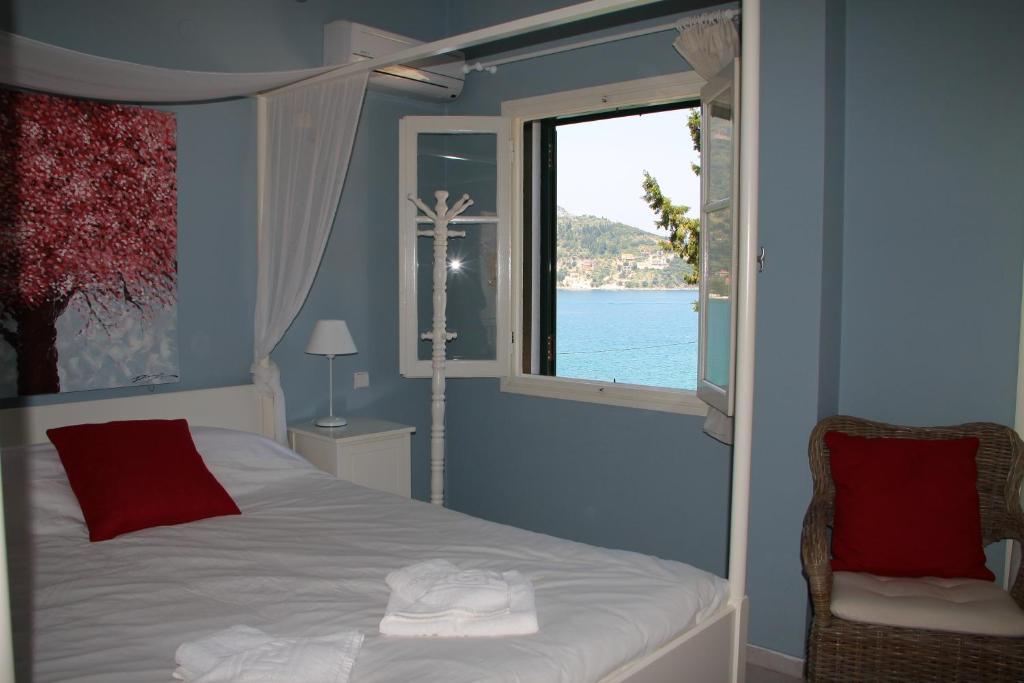 Captain Yiannis Vathy  Quarto foto